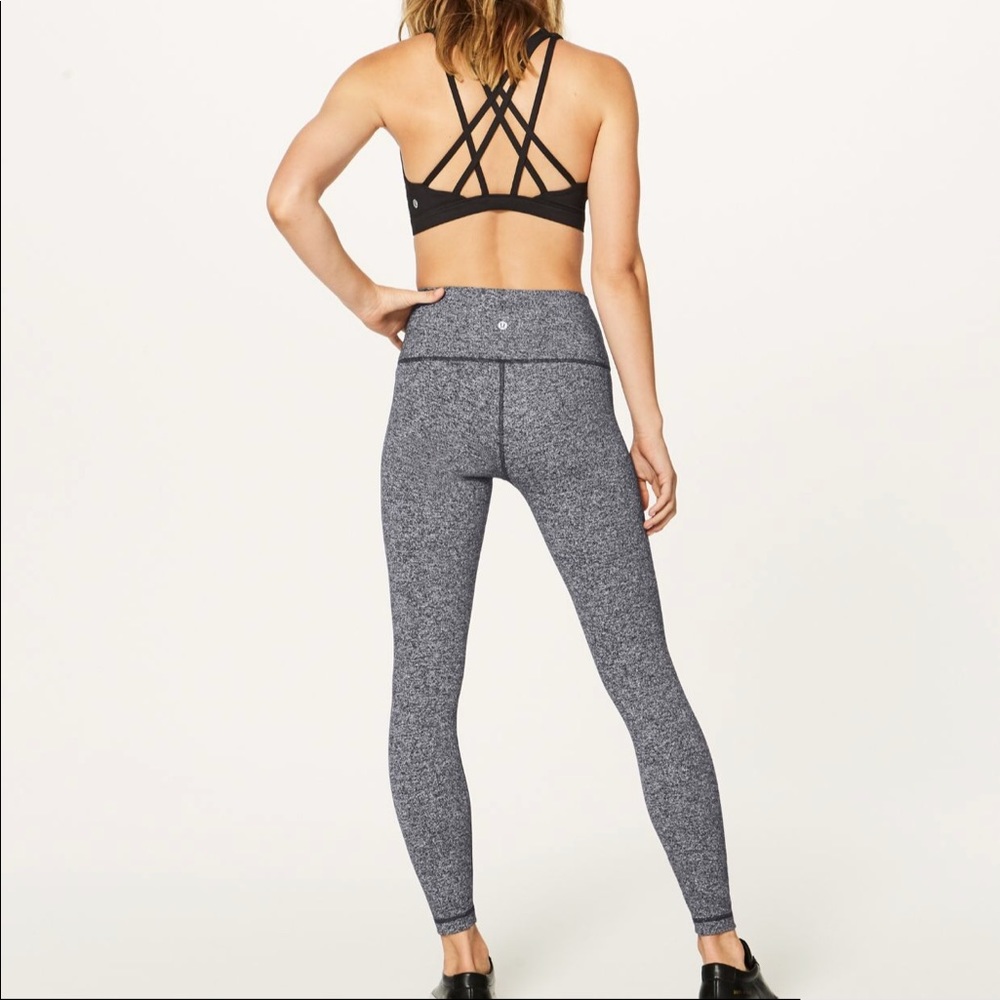 LULULEMON WUNDER UNDER HI-RISE 7/8 TIGHT size 6